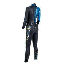 Load image into Gallery viewer, Aquasphere Phantom V3 – Women’s Triathlon Wetsuit – Size M
