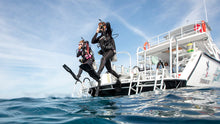 Load image into Gallery viewer, Boat Diver - Phoenix Divers SA