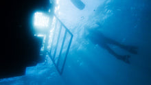 Load image into Gallery viewer, Boat Diver - Phoenix Divers SA